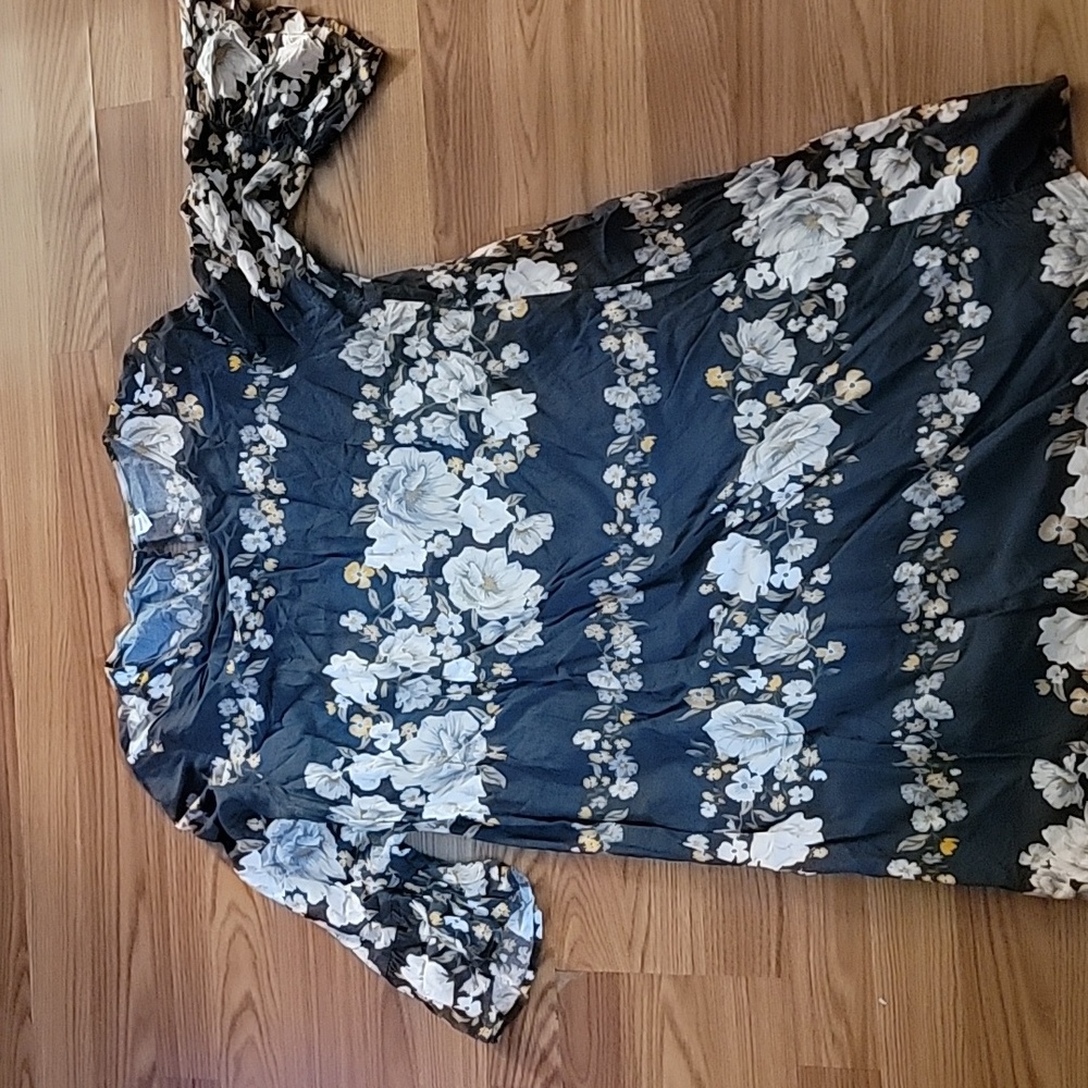 Old navy floral dress
